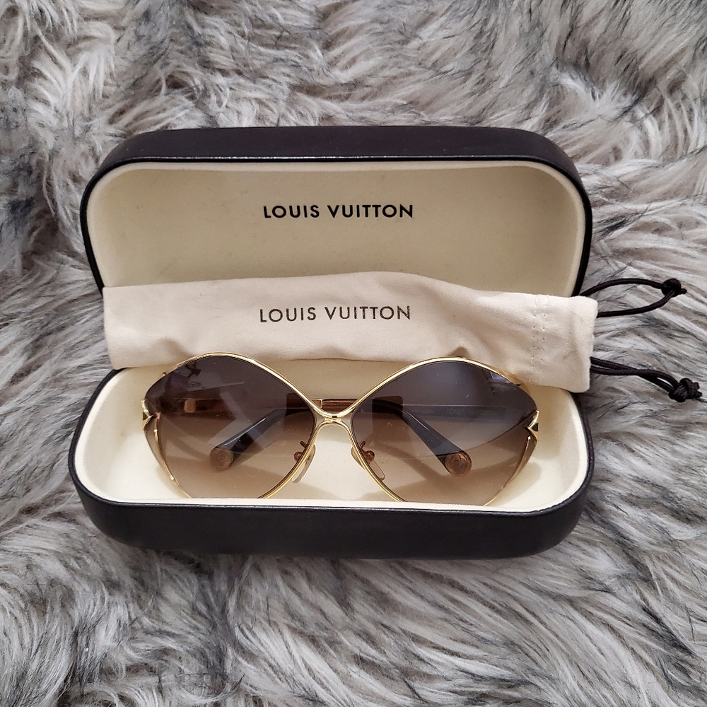 LOUIS VUITTON Laurel Sunglasses